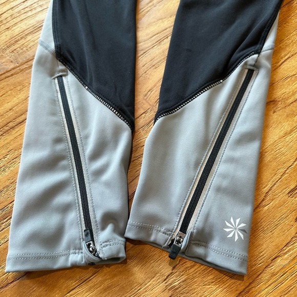 Athleta Women’s Black Grey Stretch Ankle Zip Leggings Workout Gym - Picture 2 of 11